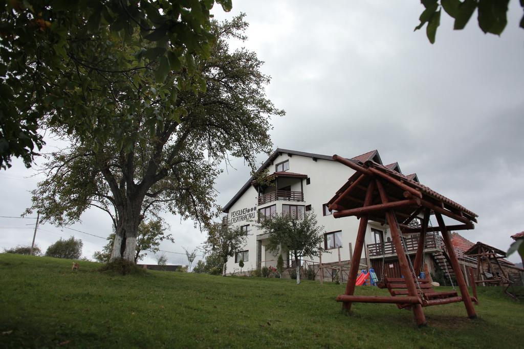 Pensiunea Tabacaru Pestera  Exterior photo
