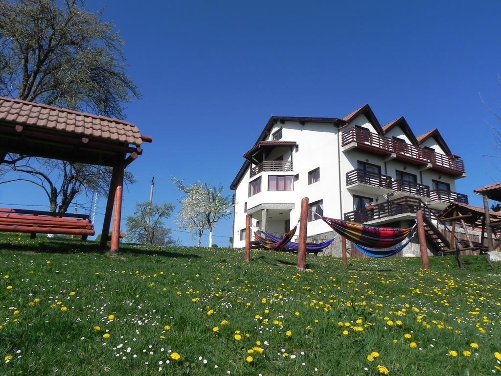 Pensiunea Tabacaru Pestera  Exterior photo